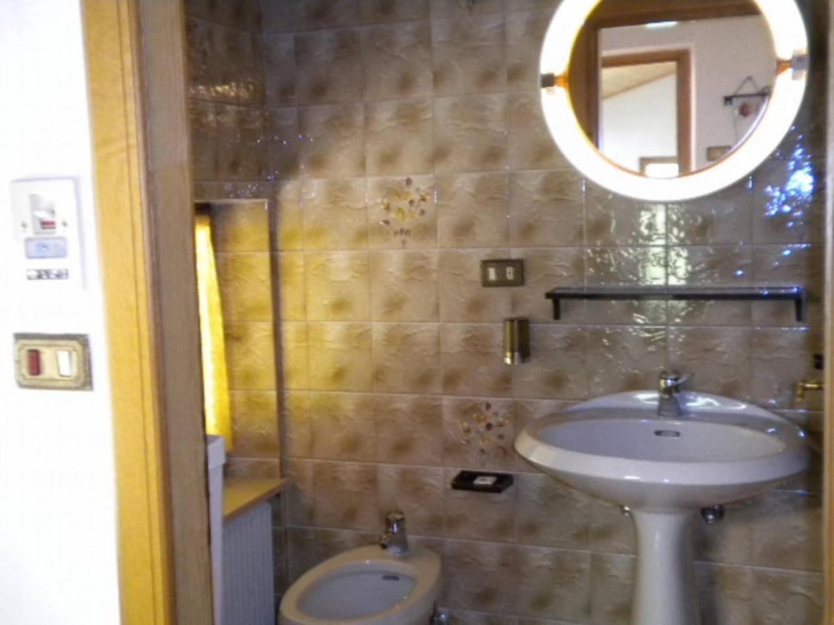 House Casa Defrancesco Lejlighed Moena Eksteriør billede