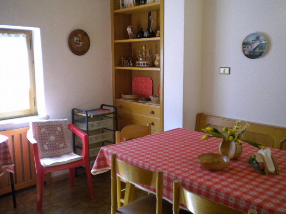 House Casa Defrancesco Lejlighed Moena Eksteriør billede