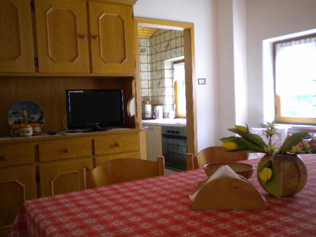 House Casa Defrancesco Lejlighed Moena Eksteriør billede